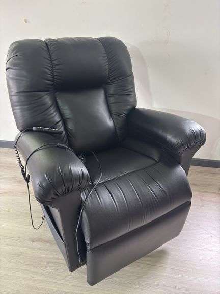 UltraComfort Power Lift & Recline Chair (Homestead Furniture)Leather , Like New Condition