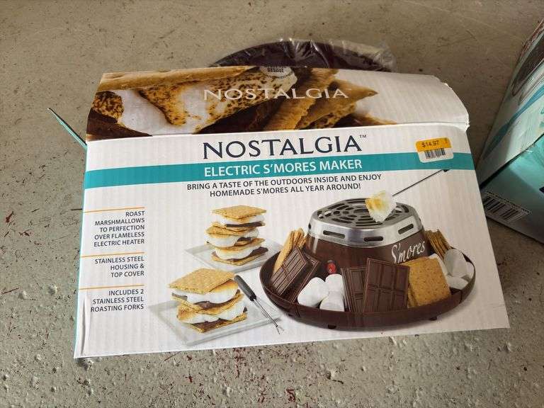 Easy-bake oven and electric s'mores maker