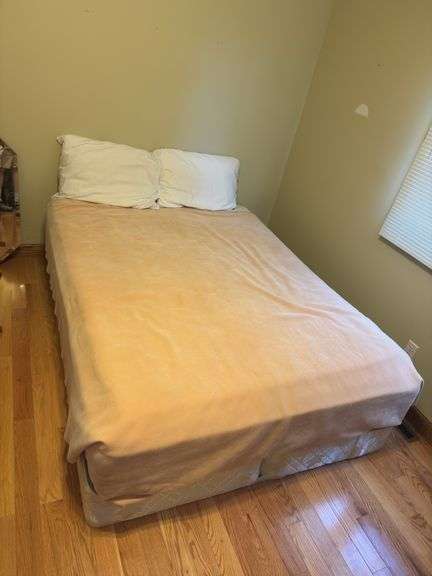 Pillows, Blanket, Box Springs, Mattress
