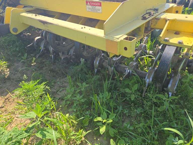CCT 15' AerWay vertical tillage