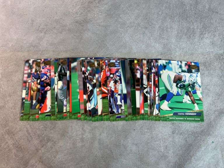 1992 Fleer Football Cards