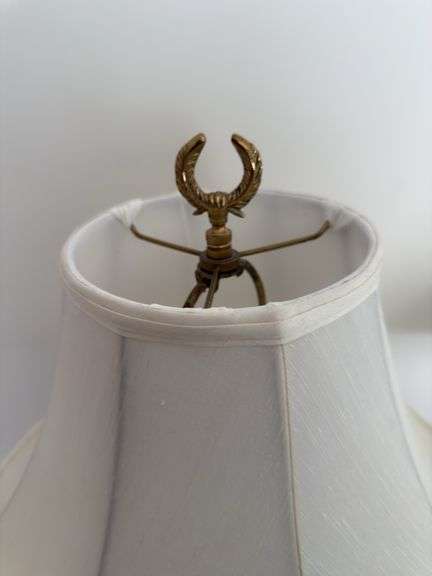 PAIR OF VINTAGE POLISHED BRASS TABLE LAMPS