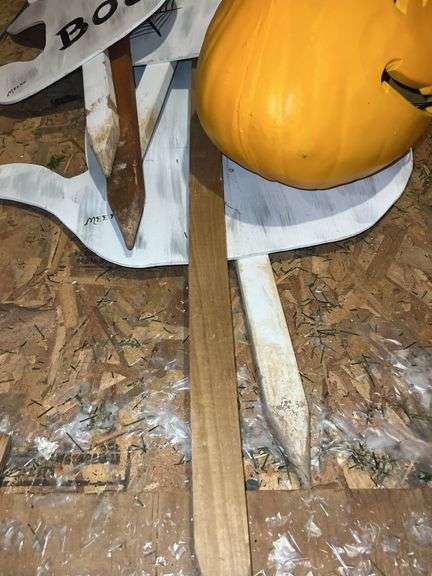 Halloween Decor