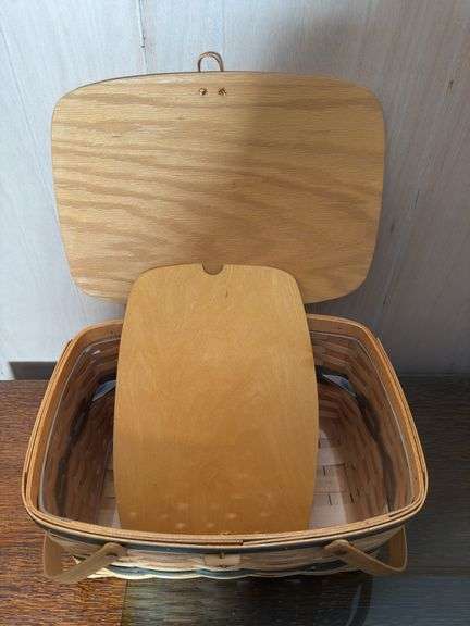 VARIETY IF BASKETS, ROYCE CRAFT PICNIC BASKET, WOOD CRATE