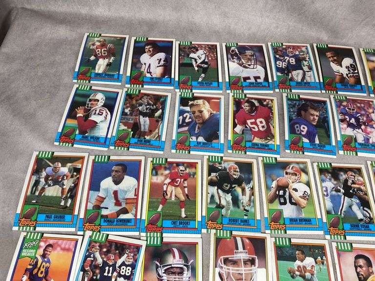 1990 Topps Assorted Football Cards