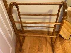 Oak Quilt Rack