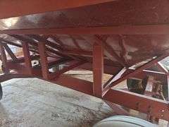 M & W 300B Little Red Wagon grain cart