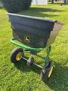 John Deere Plastic Pull Behind Fertilizer Spreader