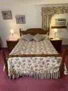 NUT TREE FURNITURE SOLID AMISH BUILT BEDROOM SET WITH QUEEN BED (INCLUDE. MATTRESS, BOX SPRING AND B