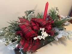 BLACK CHRISTMAS MANTLE BOX