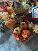 LARGE LOT OF CHRISTMAS HOLIDAY DECOR