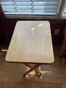 TV Serving Trays & Holder