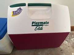 VARIETY OF LUNCH BOXES/BAGS