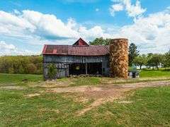 Home & Outbuildings, 5 Acres, 419 ft frontage