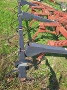 Krause 2889 9-shank chisel plow w/ leveling harrow