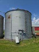 7,000-bushel grain bin with a Shivvers Agri-Drying & Storage System