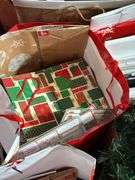 ASSORTMENT OF CHRISTMAS ITEMS: BAGS, WEEATH, ORNAMENTS, SIGNS AND MORE