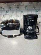 VINTAGE SUNBEAM TOASTER, MR COFFEE COFFEE MAKER