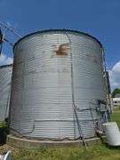7,000-bushel grain bin with a Shivvers Agri-Drying & Storage System