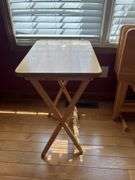 TV Serving Trays & Holder