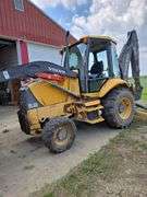 Volvo BL60 Backhoe Loader with extend-hoe