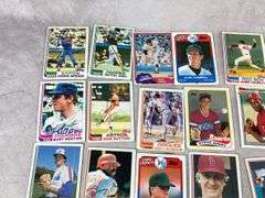 Topps Baseball Cards