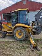 Volvo BL60 Backhoe Loader with extend-hoe
