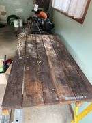 HOMEMADE WORKING LATHE WITH WOOD TURNING CHISEL SET (PALLET MAKES WORK TABLE THAT GOES OVER CENTER R