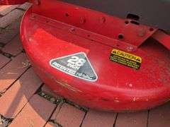 SNAPPER SR928 28” RIDING MOWER (10 HP BRIGGS & STRATTON)