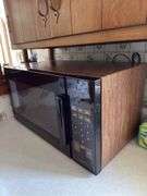 TAPPAN COUNTERTOP MICROWAVE *WORKS GREAT*
