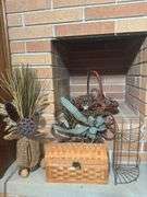 DECOR, BASKET, WREATH, TEDDY BEAR
