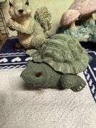 DECORATIVE LOT ANIMAL FIGURINES
