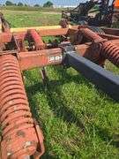 Krause 2889 9-shank chisel plow w/ leveling harrow