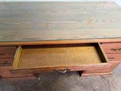 NUT TREE FURNITURE SOLID OAK EXECUTIVE STYLE DESK