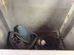 GLASTAR SANDBLASTING CABINET WITH SKAT BLAST DRY BLAST SYSTEM