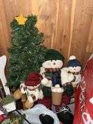 ENTIRE CLOSET OF CHRISTMAS DECOR