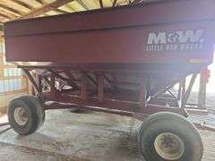 M & W 300B Little Red Wagon grain cart
