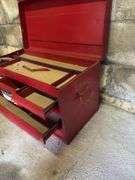 VINTAGE TOOL CHEST