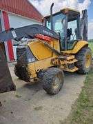 Volvo BL60 Backhoe Loader with extend-hoe