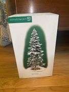 Department 56 Village Christmas Tree
