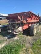 Meyer V-Force 7500 manure spreader