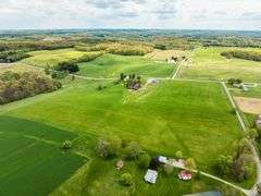 4.4 Acres, 316 ft frontage, Building Site