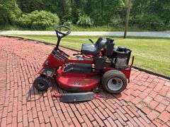 SNAPPER SR1333 33” RIDING MOWER WITH MULCHING KIT (13 HP BRIGGS & STRATTON)