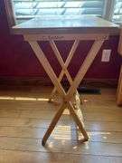 TV Serving Trays & Holder