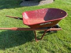 True Temper 5 cu. ft. Metal Wheelbarrow