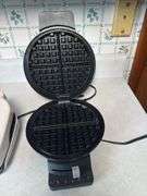 LEAN MEAN GRILLING MACHINE, CUISINART WAFFLE MAKER