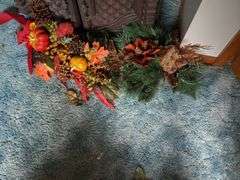 LARGE LOT OF CHRISTMAS HOLIDAY DECOR