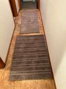 PAIR OF FLOOR RUGS IN GREAT CONDITION