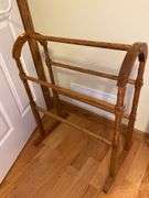 Oak Quilt Rack