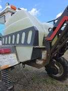 Melroe 3430 Spra-coupe sprayer